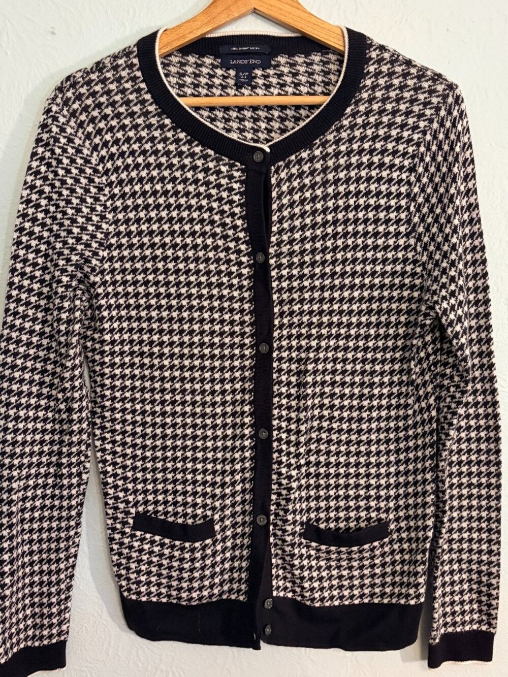 Lands’ End Supima Cotton Navy and White Houndstooth Cardigan Size Small/P Preppy